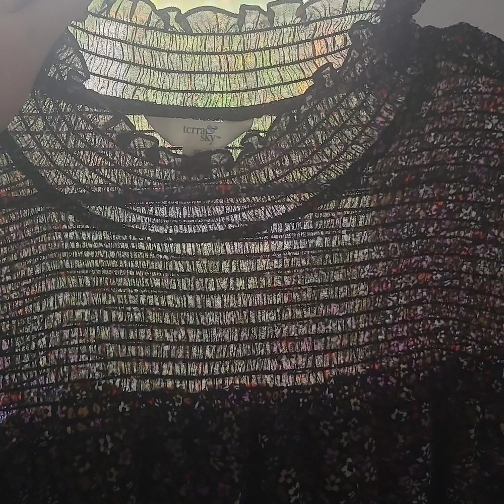 Dress - Picture 5 of 6